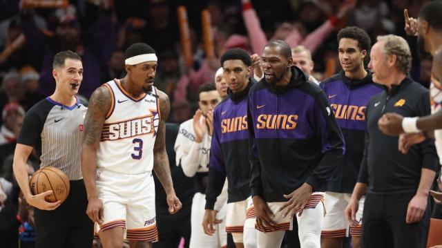 1735268092891000197.png PP电子(中国)-圣诞大战止跌回升,太阳双星闪耀拿到急需的胜利