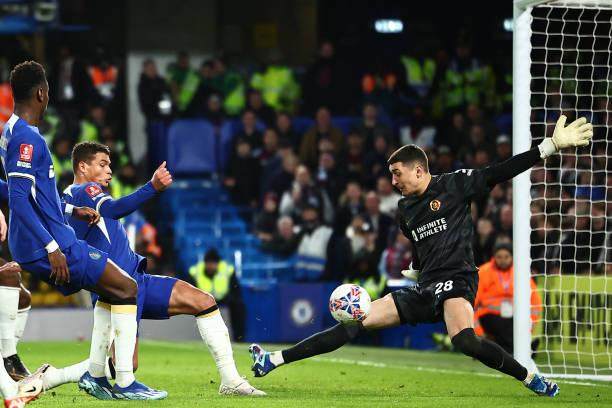 PP电子(中国)-切尔西维拉门神斗法，大马丁还是蓝军叹息之墙