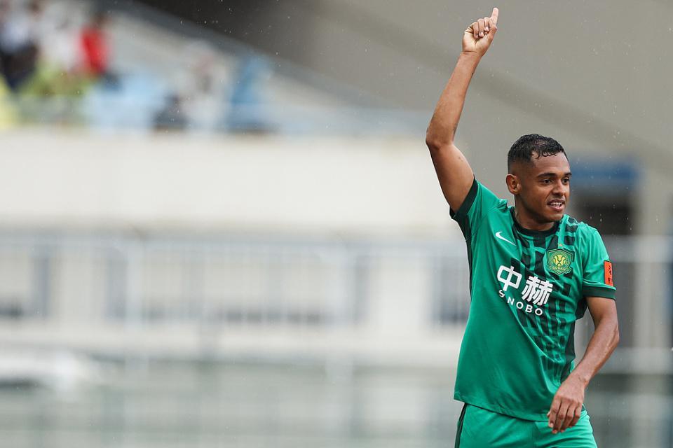 离谱？国安29岁外援遭不可明说的伤病 回国做手术感染+现已不能动